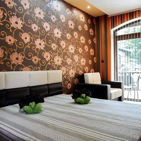 Хотелски Комплекс Тодорини Кукли Hotel